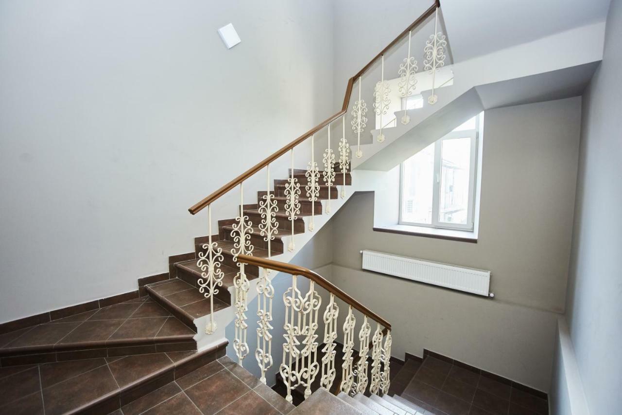 Luxury Apartment In The Heart Odesa Exterior foto